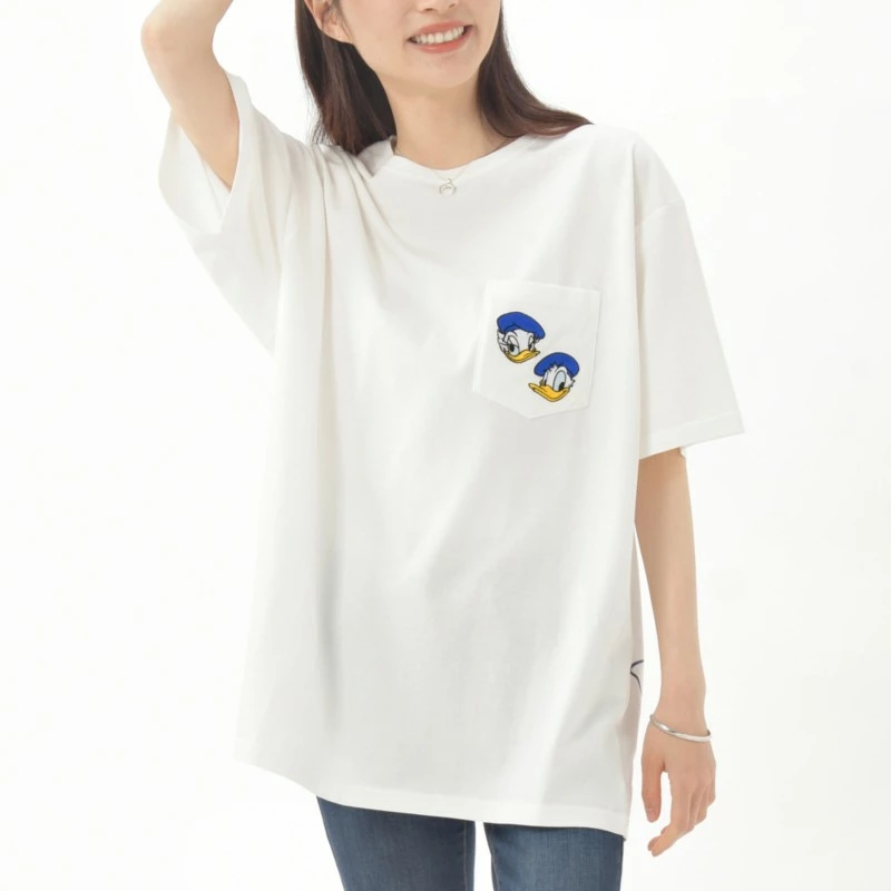 Donald & Daisy Duck Short Sleeve T-Shirt For Adults - Image 4
