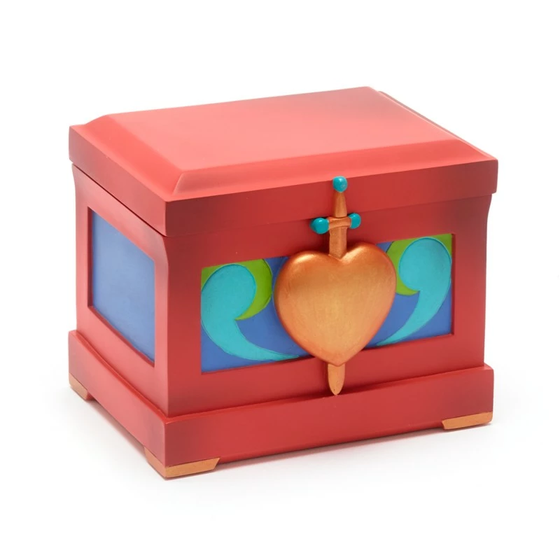 Poisoned Apple Ornament In Heart Box, Snow White And The Seven Dwarfs - Image 4